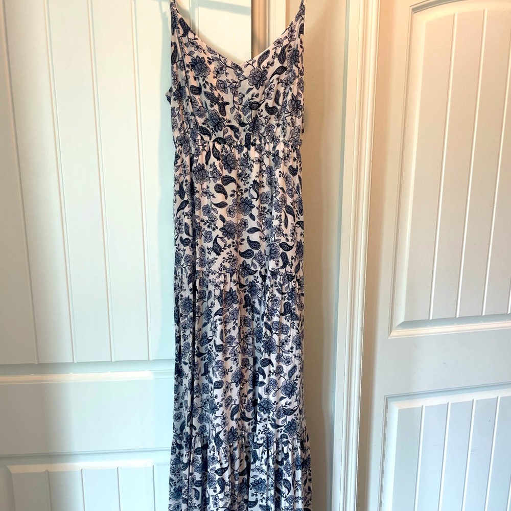BB Dakota maxi. Only worn twice. GUC